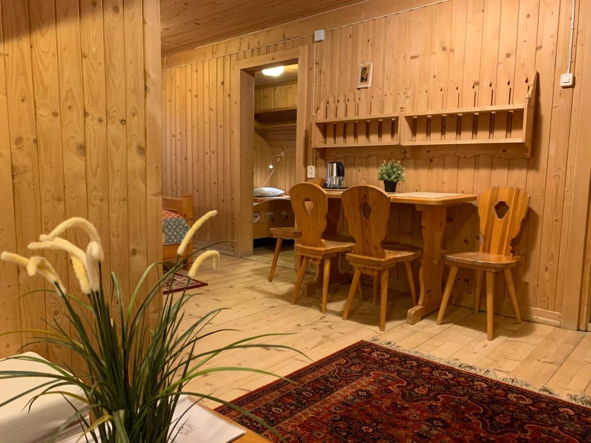 Wynajem Pokoi-Willa Pod Smrekami Zakopane Ngoại thất bức ảnh